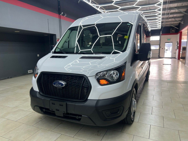2022 Ford Transit Passenger Wagon in Cars & Trucks in Edmonton - Image 3