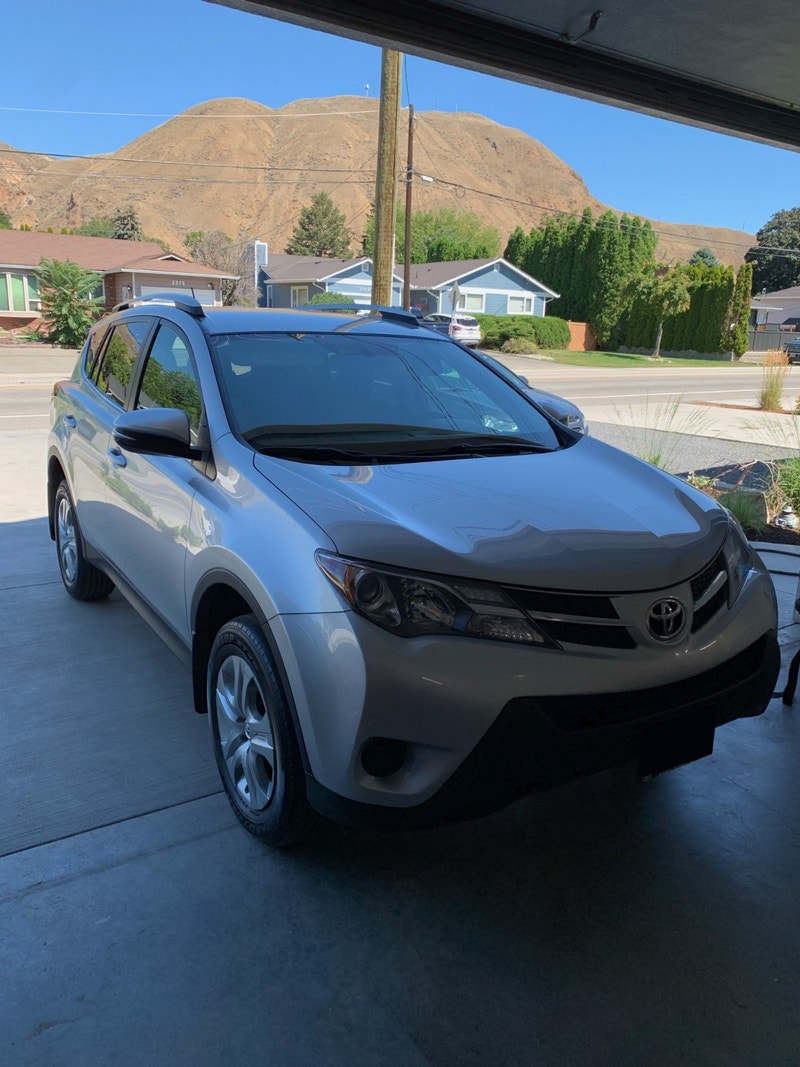 2014 Toyota RAV 4 LE | Cars & Trucks | Kamloops | Kijiji
