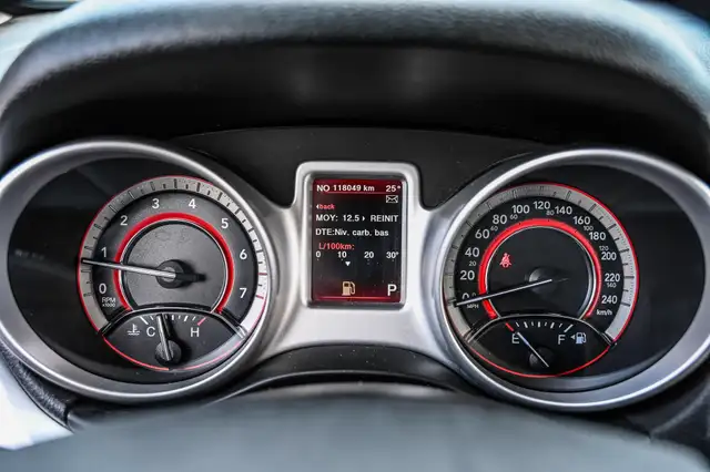 2018 Dodge Journey GT Awd 4X4 / 3.6L V6 / Cuir / Volant Chauffan in Cars & Trucks in City of Montréal - Image 21