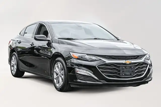 2022 Chevrolet Malibu LT* TOIT OUVRANT* GROUPE GRANDE EXPÉDITION in Cars & Trucks in City of Montréal - Image 4