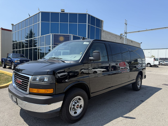 2023 GMC Savana Passenger LT in Cars & Trucks in Oakville / Halton Region