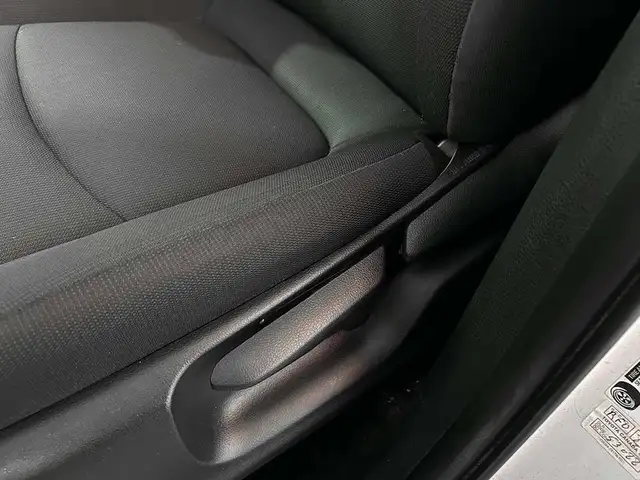 2022 Toyota Corolla Cross LE - AWD - VOLANT CHAUFFANT in Cars & Trucks in Québec City - Image 15
