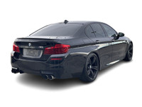 2016 BMW M5 Base 4.4L V8 DOHC 32V TwinPower Turbo 4D Sedan RWD 7-Speed Automatic Black Sapphire Meta... (image 9)