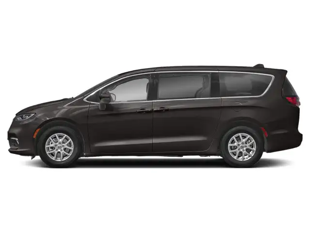 2023 Chrysler Pacifica in Cars & Trucks in Winnipeg - Image 9