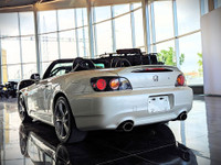 Comes equipped with: Power Mirrors, Removable Top, Halogen Headlamps, Courtesy lights, LED Headlight... (image 7)