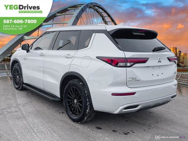 2025 Mitsubishi Outlander Plug-In Hybrid GT in Cars & Trucks in Edmonton - Image 4