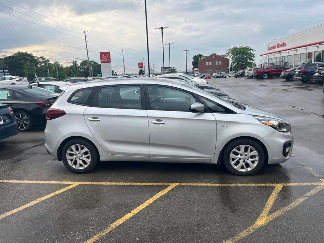 2017 Kia Rondo LX | Clean Carfax | Full Service History in Cars & Trucks in London - Image 3