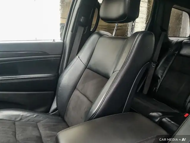 2021 Jeep Grand Cherokee Laredo ALTITUDE | SUNROOF | PROTECH... in Cars & Trucks in London - Image 21