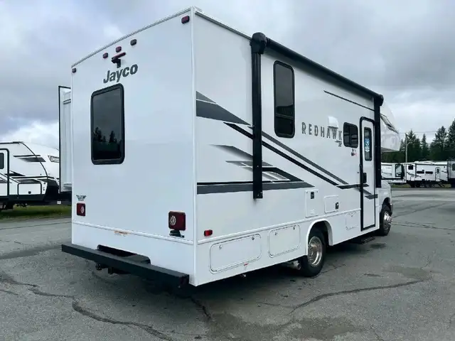 2025 JAYCO Redhawk SE 22CF in RVs & Motorhomes in Thetford Mines - Image 7