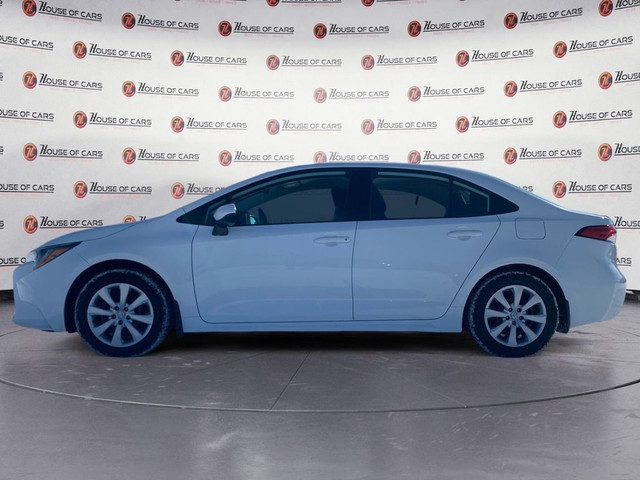  2021 Toyota Corolla LE CVT in Cars & Trucks in Calgary - Image 2