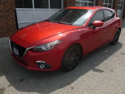 New arrival, trade in from franchise dealer in good condition, accident free and fully loaded with h...