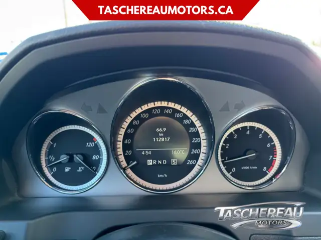 2011 Mercedes-Benz C-Class dans Autos et camions dans Longueuil/Rive Sud - Image 10
