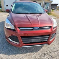 2015 Ford Escape, AWD, LEATHER, LOW KM, 2.0L