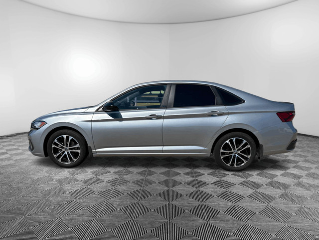 2024 Volkswagen Jetta Comfortline Sport in Cars & Trucks in Medicine Hat - Image 2