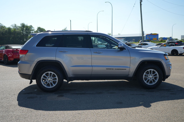 2018 Jeep Grand Cherokee Laredo in Cars & Trucks in Red Deer - Image 4