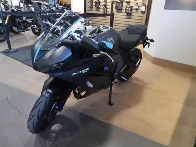 Come in for your $1000 signing bonus when you get your triple-cylinder performance Triumph. Everyday...