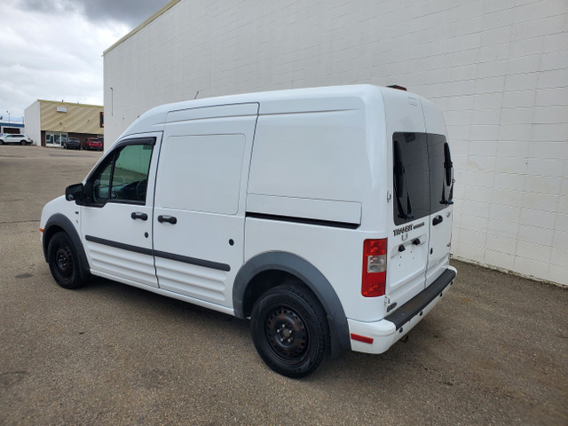 2010 Ford Transit Connect XLT in Cars & Trucks in Edmonton - Image 4