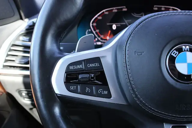2021 BMW X5 in Cars & Trucks in Oakville / Halton Region - Image 29