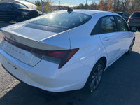 Fully equipped including air, heated seats, power windows, locks, cruise control, forward collision... (image 6)