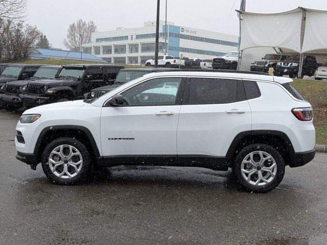 2025 Jeep Compass North - Heated seats & Steering - Driver in Cars & Trucks in Calgary - Image 4