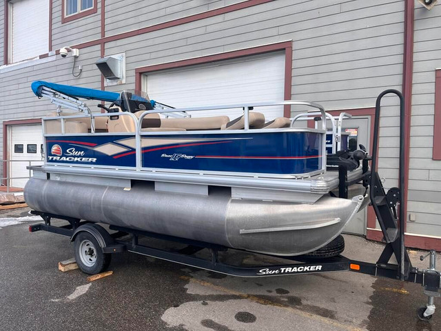  2018 Sun Tracker Bass Buggy FINANCING AVAILABLE in Powerboats & Motorboats in Kelowna - Image 4