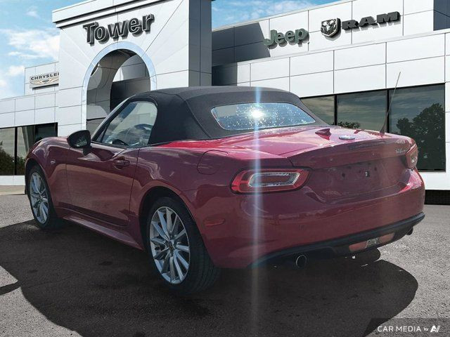 2017 FIAT 124 Spider Lusso | Convertible | 6 Speed Manual in Cars & Trucks in Calgary - Image 3