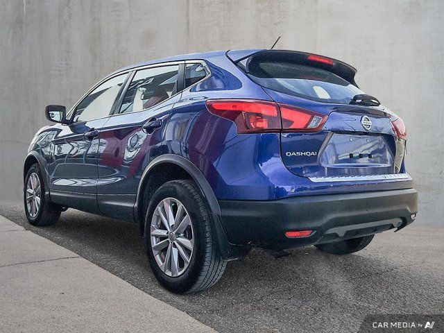 2018 Nissan Qashqai S AWD | Alloy Rims | Heated Seats in Cars & Trucks in Ottawa - Image 2