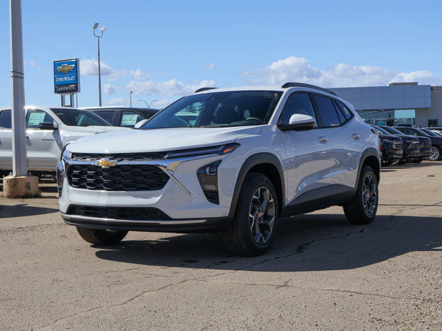 2025 Chevrolet Trax LT in Cars & Trucks in Edmonton - Image 4