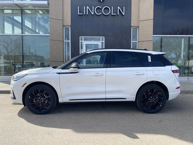 2025 Lincoln Corsair Premiere in Cars & Trucks in Edmonton - Image 2