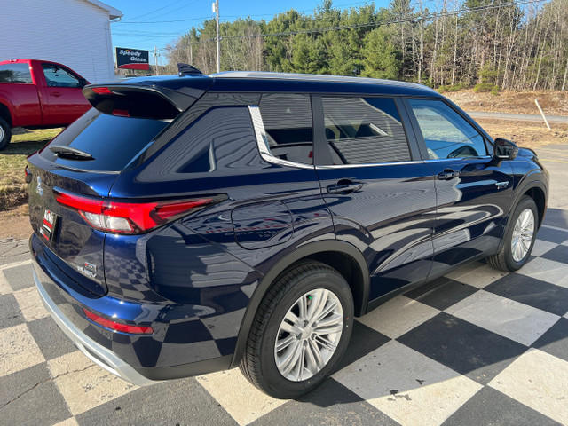 2024 Mitsubishi OUTLANDER PHEV in Cars & Trucks in Annapolis Valley - Image 4