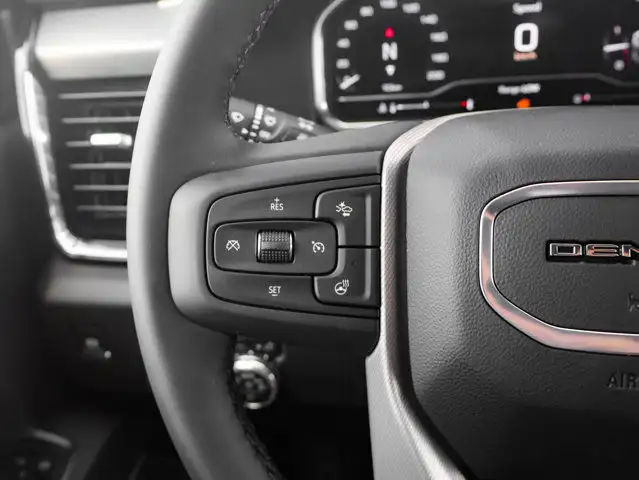 2025 GMC Sierra 3500HD Denali dans Autos et camions dans Comté de Strathcona - Image 22