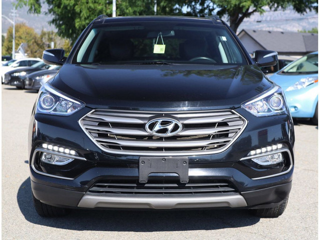2017 Hyundai Santa Fe Sport AWD 4dr 2.4L SE - BC Vehicle / Sunro in Cars & Trucks in Penticton - Image 4