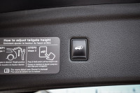 Low Mileage, Sunroof, Heated Seats, Power Liftgate, Remote Start, Heated Steering Wheel! 6 LOCATIONS... (image 8)