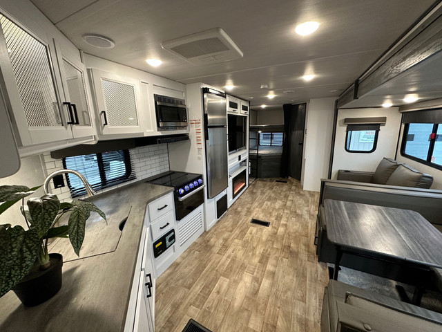 2022 KEYSTONE HIDEOUT 29DFS - From $163.87 Bi Weekly in Travel Trailers & Campers in St. Albert - Image 3