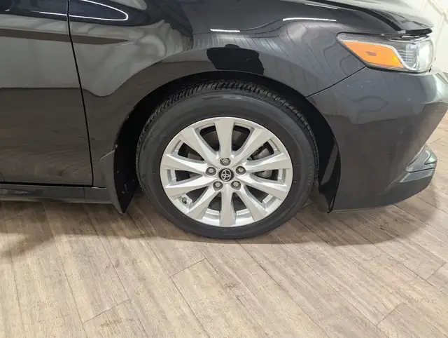 2019 Toyota Camry LE Heated Seats | Bluetooth | USB in Cars & Trucks in Calgary - Image 11