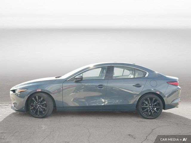 2023 Mazda Mazda3 GT | 1_Owner |WOW ONLY 12,000 kilo | Red in Cars & Trucks in Hamilton - Image 2