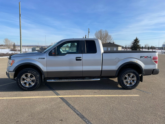 2009 Ford F 150 XLT in Cars & Trucks in Red Deer