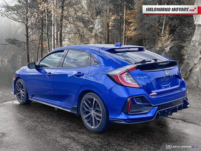  2020 Honda Civic Hatchback Sport Touring in Cars & Trucks in Hamilton - Image 3