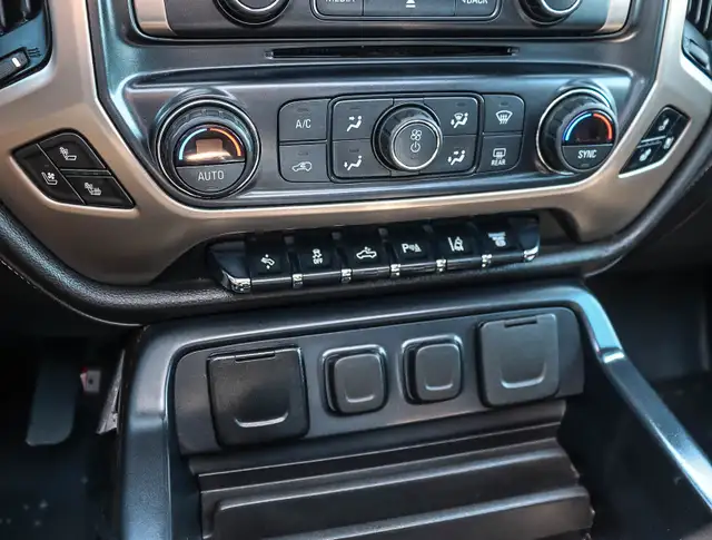2019 GMC Sierra 3500 HD UNDERBODY WRECKER | DENALI CREW CAB  LON in Cars & Trucks in Oakville / Halton Region - Image 20