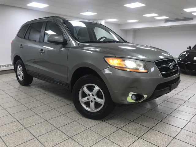 2009 Hyundai Santa Fe GL in Cars & Trucks in Calgary