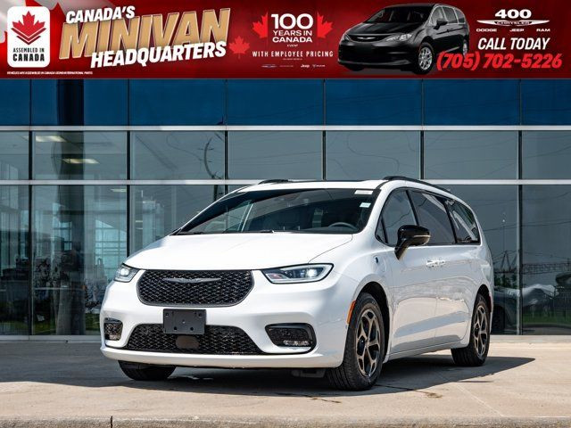 2024 Chrysler Pacifica Hybrid Premium S Appearance in Cars & Trucks in Barrie