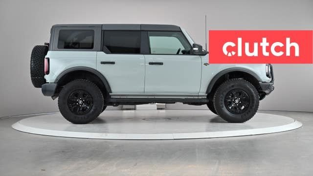 2022 Ford Bronco Wildtrak w/ Apple CarPlay, Heated Front Seats,  in Cars & Trucks in City of Toronto - Image 4