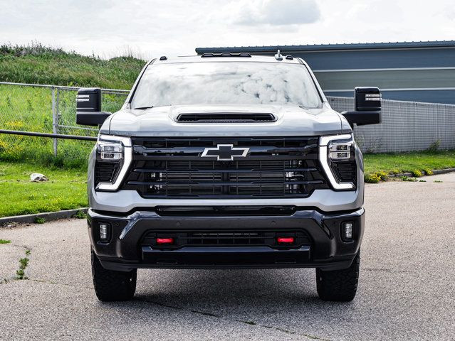 2025 Chevrolet Silverado 3500HD LTZ in Cars & Trucks in Strathcona County - Image 3