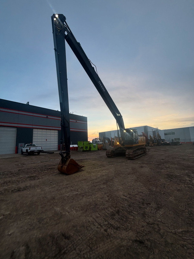 2017 John Deere 350G LC with 72' Reach!  in Heavy Equipment in Calgary