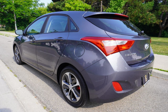 2017 Hyundai Elantra GT SE / 1 OWNER / NO ACCIDENTS / in Cars & Trucks in Mississauga / Peel Region - Image 3