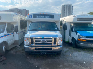 2017 Ford Econoline Commercial Cutaway E-450 Super Duty 176" DRW