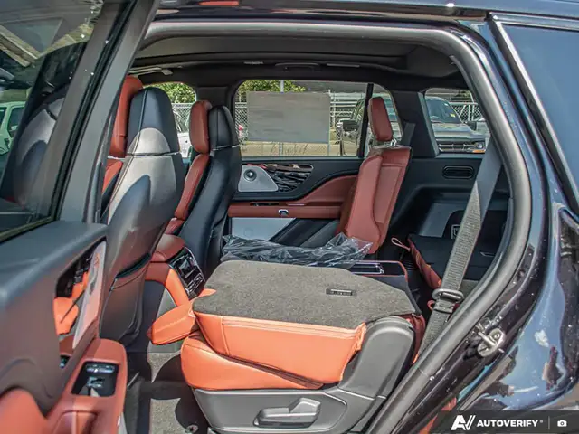 2025 Lincoln Aviator Reserve in Cars & Trucks in Edmonton - Image 26