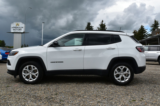 2024 Jeep Compass **NORTH EDITION 4X4, HEATED SEAT/WHEEL*** in Cars & Trucks in Calgary - Image 2