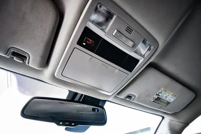 2022 Toyota Tacoma SR5 • SIDE STEPS • HEATED SEATS • CP/AA in Cars & Trucks in Kingston - Image 26