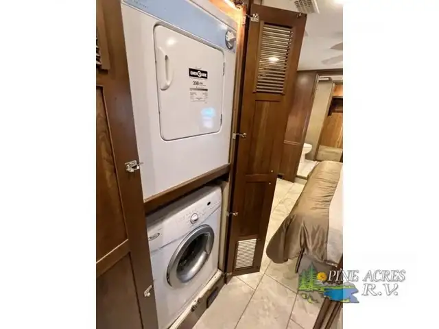 2016 Entegra Coach Anthem 42RBQ 42 Miles All New Tires ! in RVs & Motorhomes in Moncton - Image 41